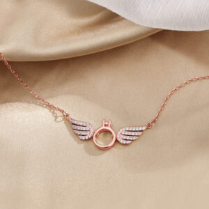 COLLAR SUBLIME CON COLGANTE ALAS DE ANGEL